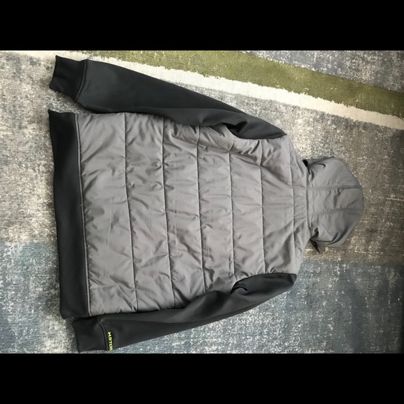 *SOLD* Men’s Under Armour jacket - Picture 2 of 5